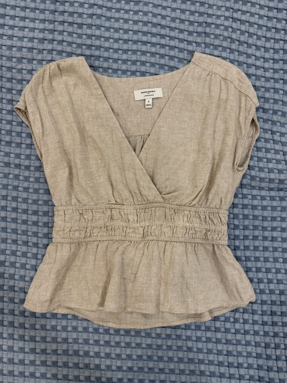Banana Republic Linen-Blend Beige V-Neck Smocked Waist Top and Culottes